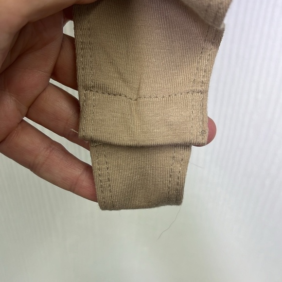 H&M - NWT Cut Out Thong Snap Closure Round Neck Long Sleeve Bodysuit Size Small - Picture 6 of 12